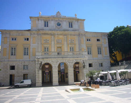 S&atilde;o Carlos Theatre