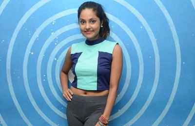 Harini was spotted dressed casually partying at Small World pub in Chennai