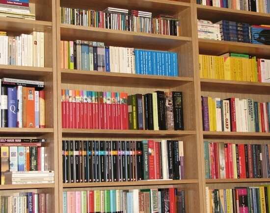 Globus Books