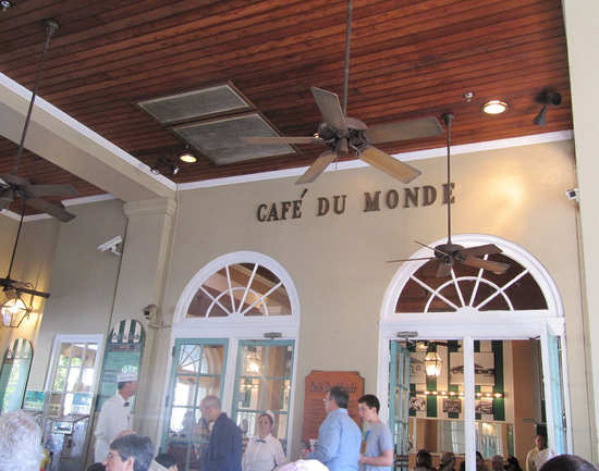 Cafe Du Monde  Explore Louisiana