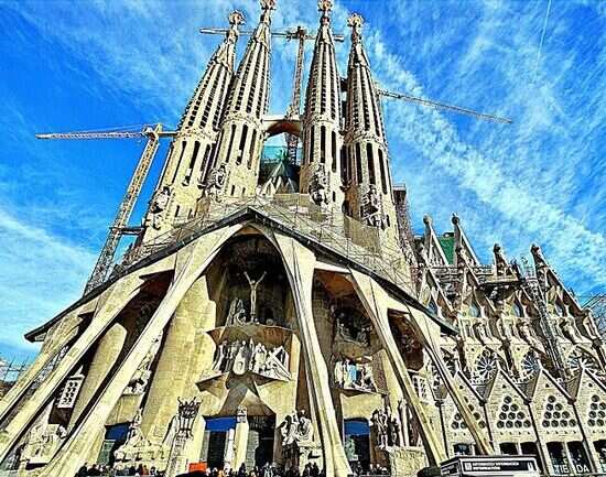 La Sagrada Fam&iacute;lia