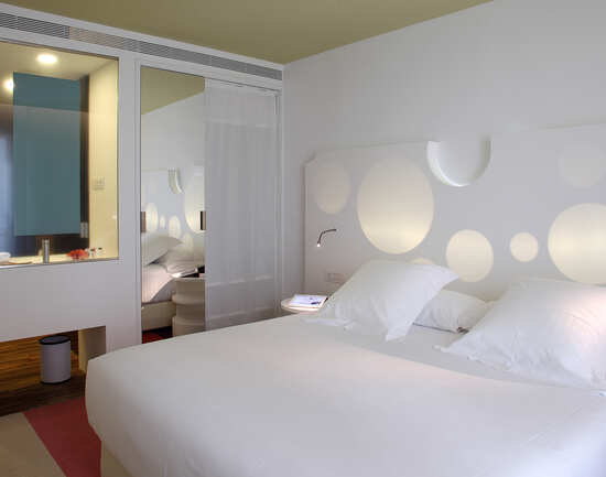 Hotel Room Mate Pau