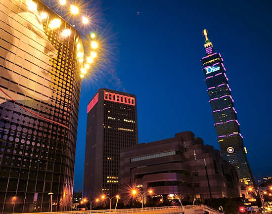 Xinyi