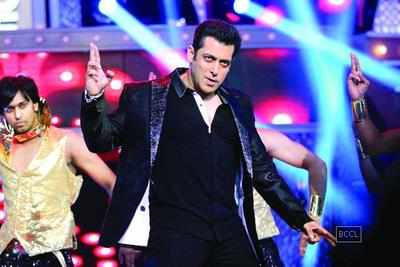 Salman Khan, Alia Bhatt set to rock tonight
