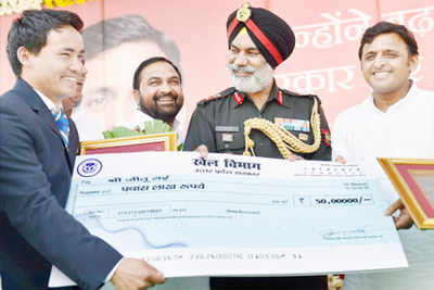 UP govt gives Rs 1 crore cash award to shooter Jitu Rai