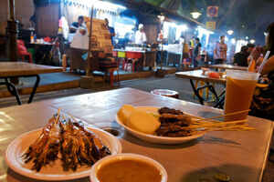 Don't miss dishes in Singapore