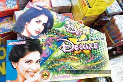 Katrina is the hottest phuljhadi this Diwali