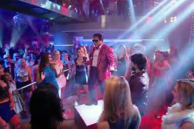 G Phaad Ke: Govinda shows off his moves in this party song