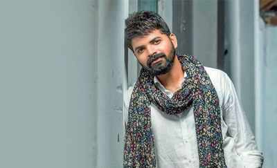Lead roles don’t excite me: Vinay Forrt