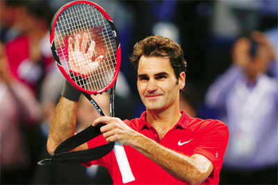 Roger Federer cruises into Swiss Indoors semis