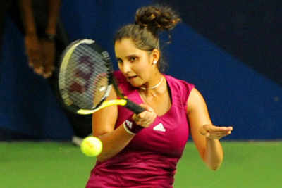 Sania-Cara record nervy win, enter WTA Finals