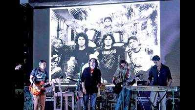 Local sufi rock band Pehar performs live at Cafe Gartino in Gurgaon