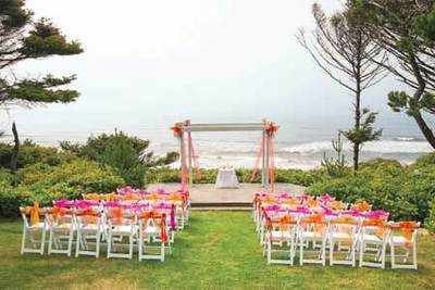 Opt for destination weddings for uniqueness