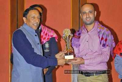 Sudhir Mathur felicitates Navneet Gautams in Jaipur