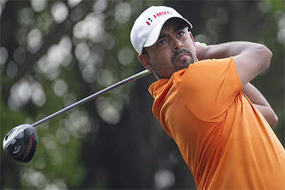 Lahiri digs deep to return with even par second round at CIMB