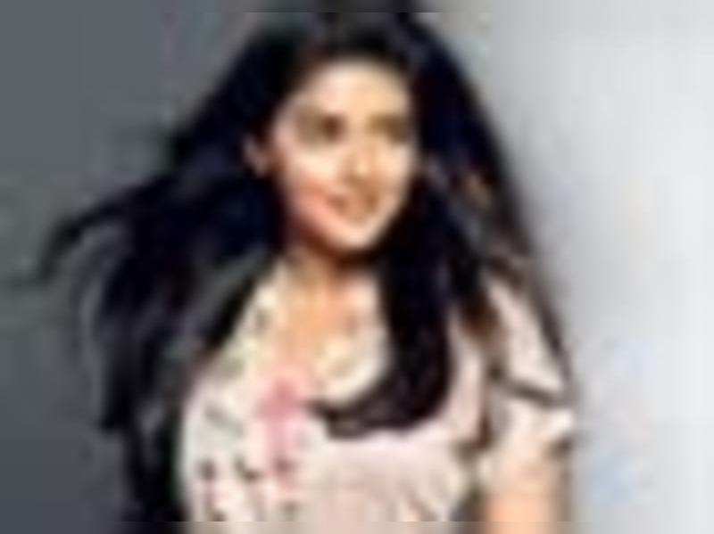 Salman’s very supportive: Asin