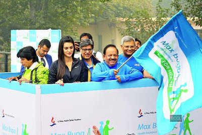 15,000 families walk for health during Max Bupa Walk for Health in Delhi