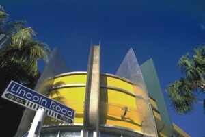 Lincoln Road Mall