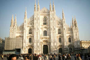 Milan Travel Guide