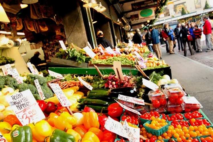 Farmers' markets