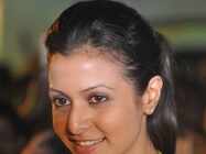 Koel rattled by selfie-crazy fans