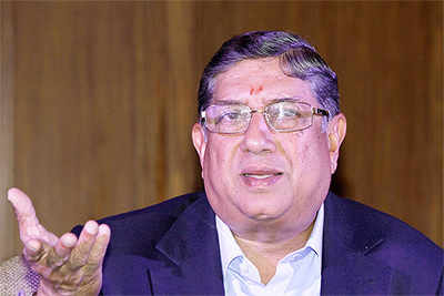Mudgal panel refuses to give clean chit to Srinivasan