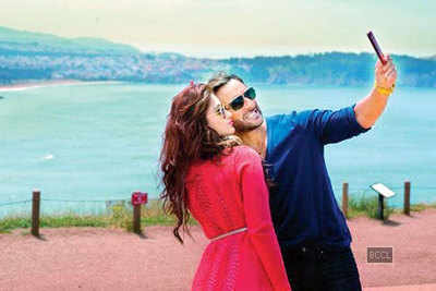 Sonam Kapoor, Shraddha Kapoor high on sharing their on set selfies