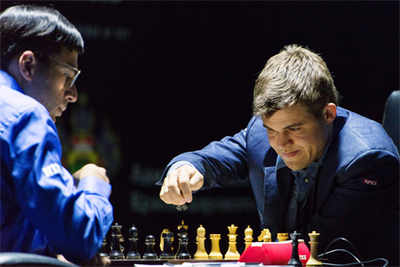 World Chess Championship: Carlsen crushes Anand in Game 6, leads by one point
