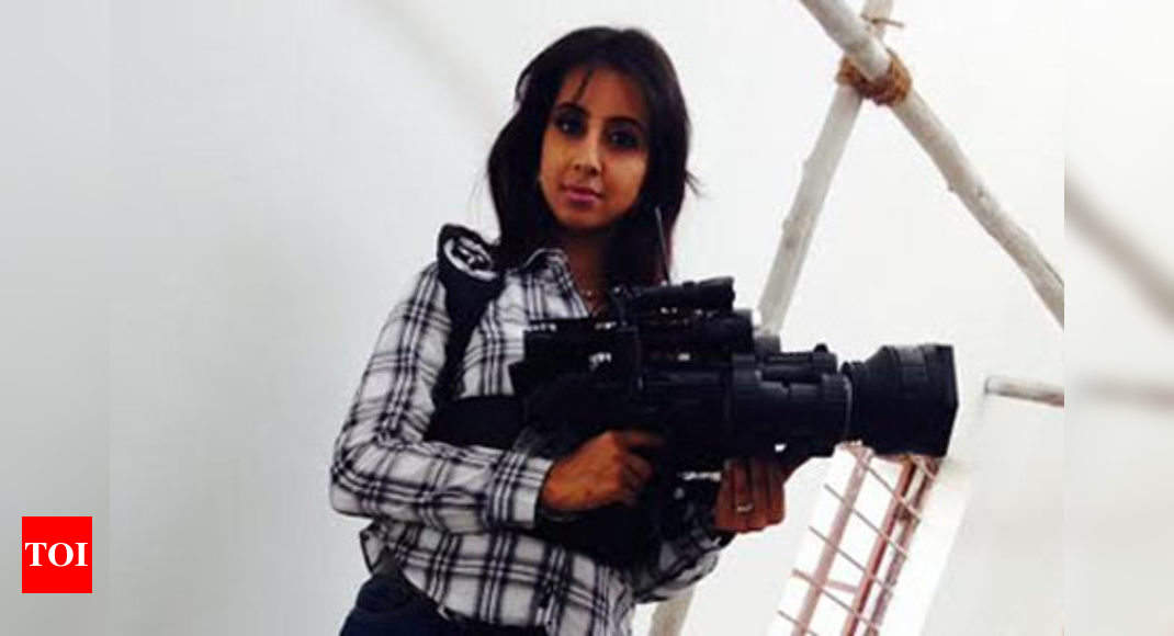 Sanjjanaa's look in Avunu 2 | Telugu Movie News - Times of India