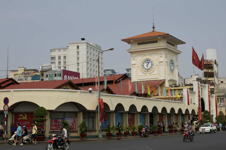 Ben Thanh market