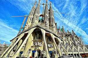 La Sagrada Fam&iacute;lia