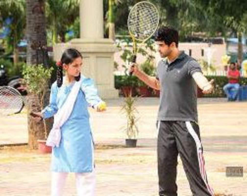 
Ashnoor’s tennis coach in the TV show is her coach in real life too
