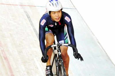 Indian cyclist Debroah stars with her fourth gold