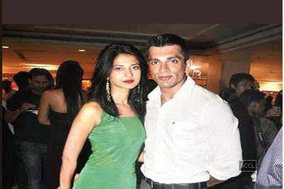 Jennifer Winget admits her marriage to Karan Singh Grover is over