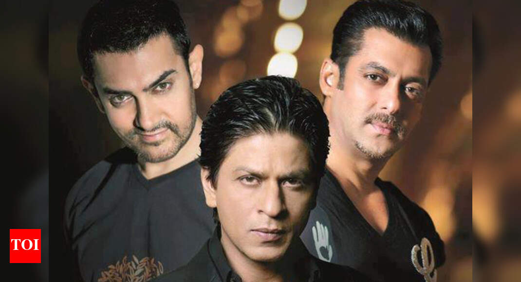 Aamir Khan seeks Shah Rukh and Salman's feedback on PK | Hindi Movie ...