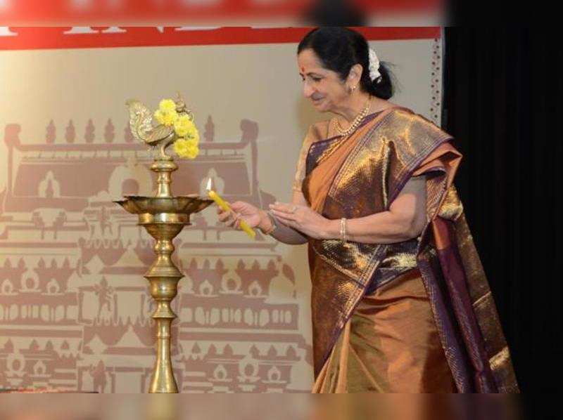 Aruna Sairam Lit The Ceremonial Lamp To Inaugurate The Times Thyagaraja