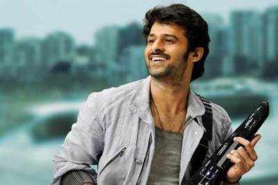 Rebel star's Bollywood debut gets a thumbs down