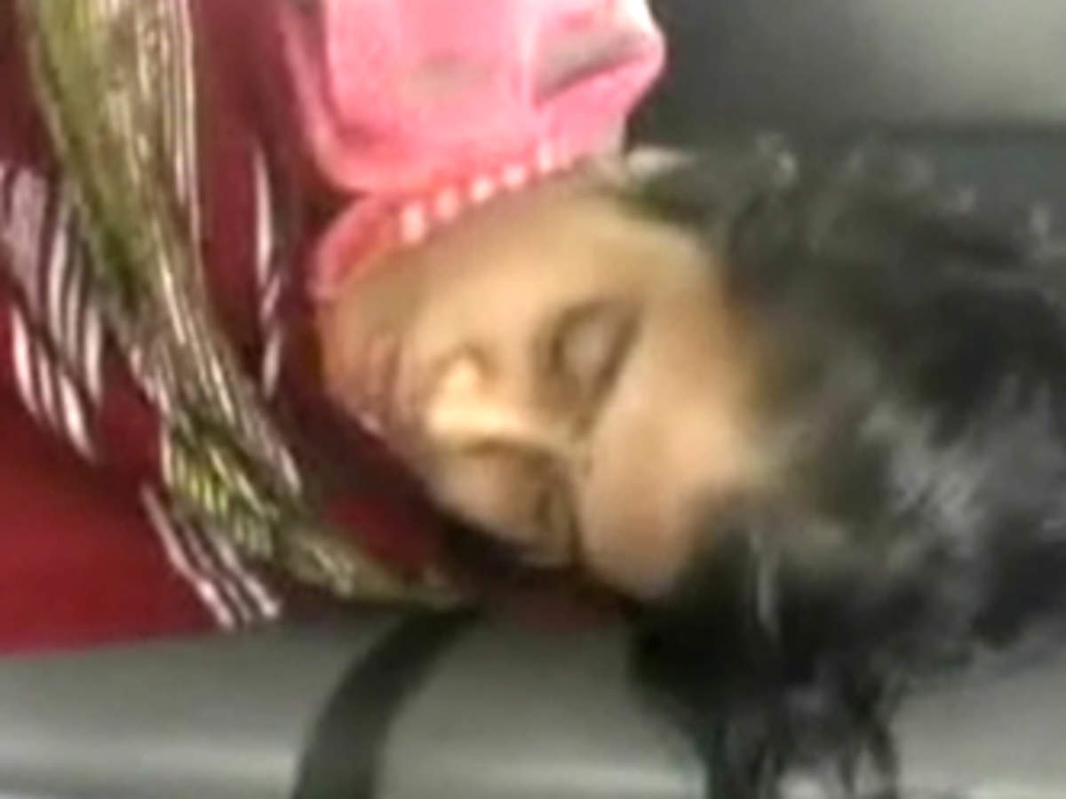 School teacher shot in West Bengal | News - Times of India Videos