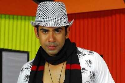 Santhosh is enjoying his TV stint - Times of India