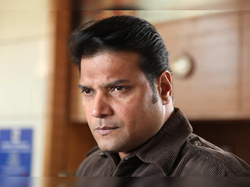 CID: Everyone’s favourite Daya turns a year older! - Times of India