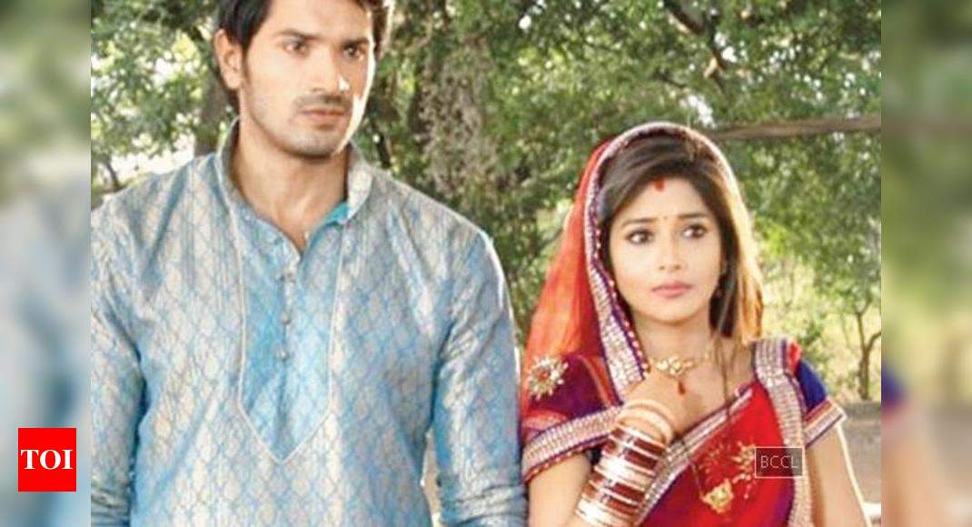 Watch Uttaran Season 1 Episode 335 : Vansh And Ichha Come Close - Watch  Full Episode Online(HD) On JioCinema