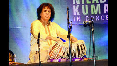Zakir Hussain and Niladri Kumar’s jugalbandi leave music lovers spellbound in Delhi
