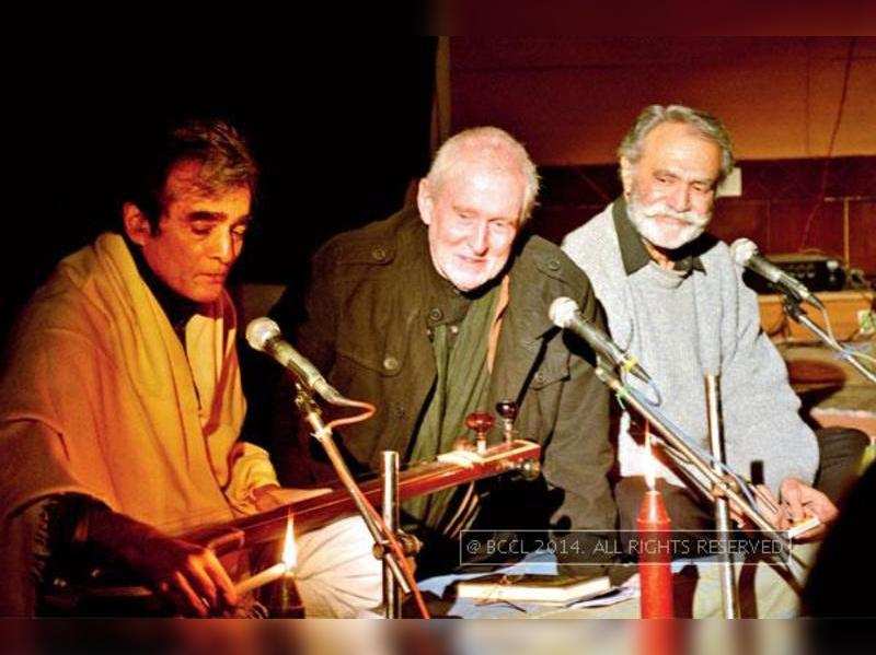 Uday Chandra: Tom Alter, Uday Chandra and Chander Mohan Khanna perform