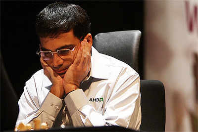 Viswanathan Anand beats Michael Adams to win London Classic