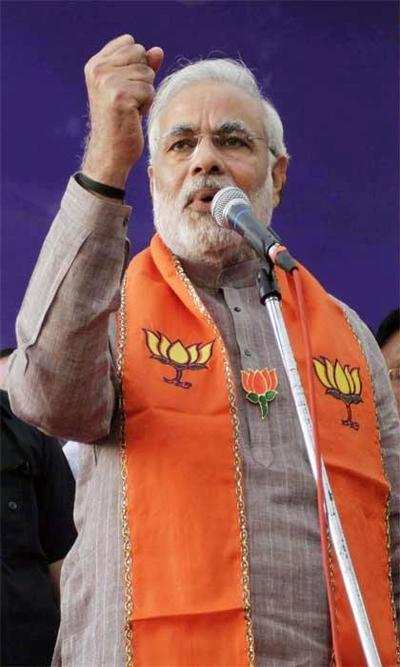 Emotional Modi addresses massive rally in Jharkhand