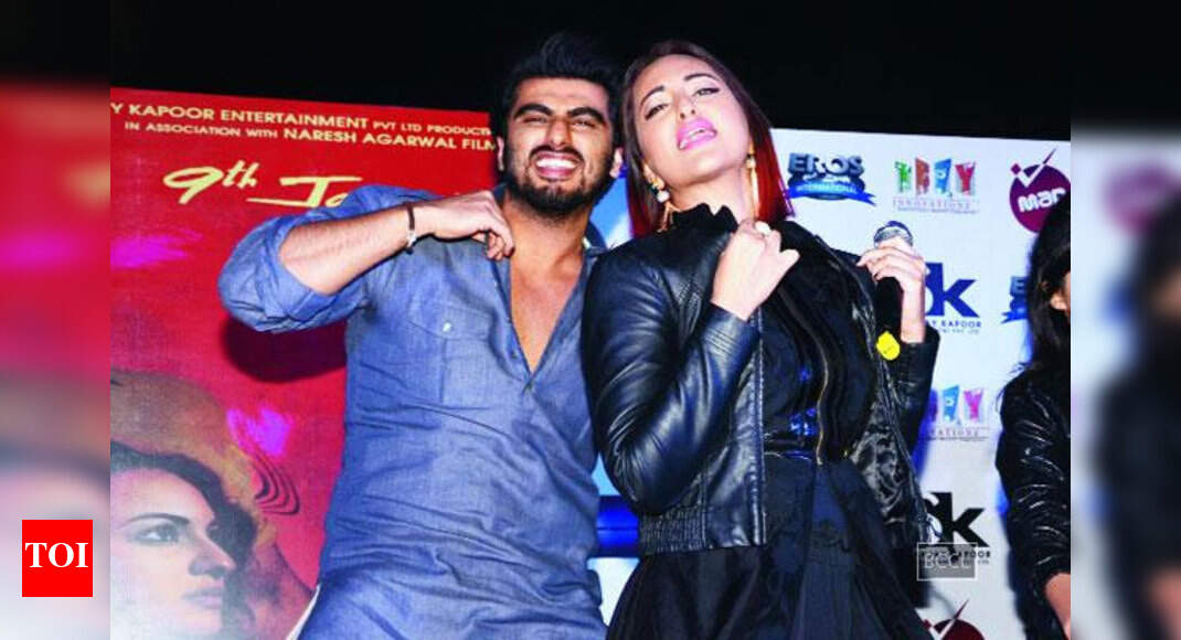 Tevar: Sonakshi Sinha, Arjun Kapoor promote Tevar in Noida | Noida News ...