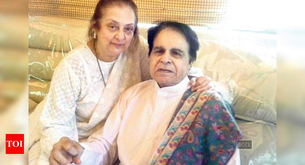 Dilip Kumar reacts to the killing of children in Peshawar | Hindi Movie ...