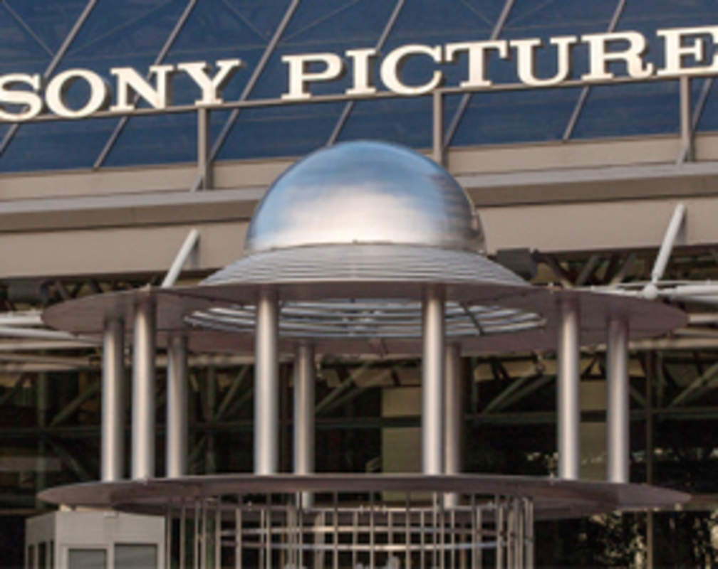 
Sony cancels 'The Interview', angers movie buffs
