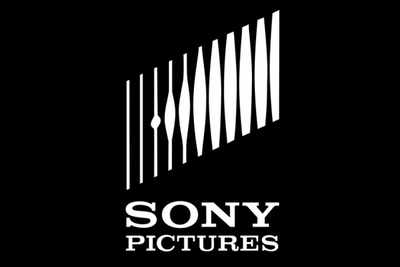 Sony CEO denies having 'caved,' still plans movie release