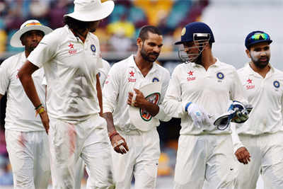 India vs Australia: Should India keep persisting with same players?